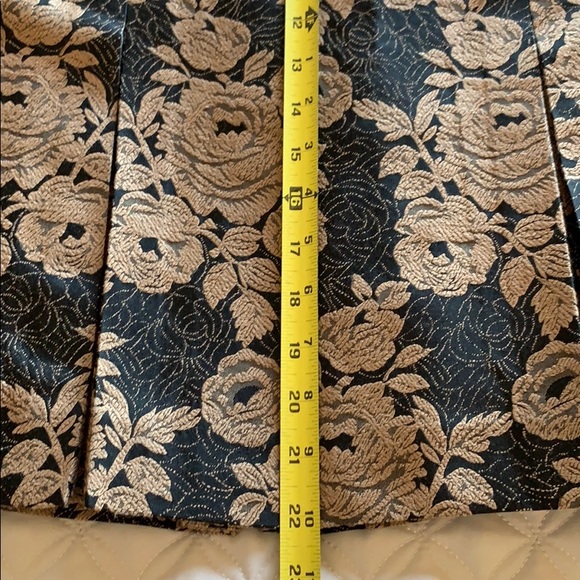 EUC Ann Taylor skirt sz 8P - Picture 7 of 8